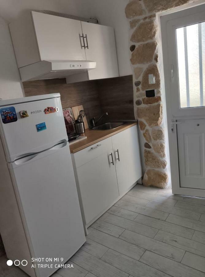 Malvina Rooms Kallithea  Dış mekan fotoğraf